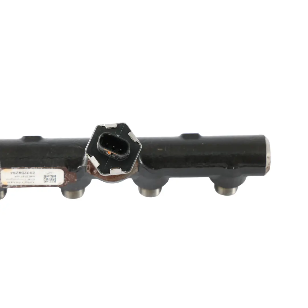 Injector Rail Pipe OM622 Diesel 175217814R to Mercedes W447 Fuel with Part number A6220780100 Mercedes W447 Fuel Injector Rail Pipe OM622 Diesel 175217814R - SKU A6220780100 - Part number A6220780100
