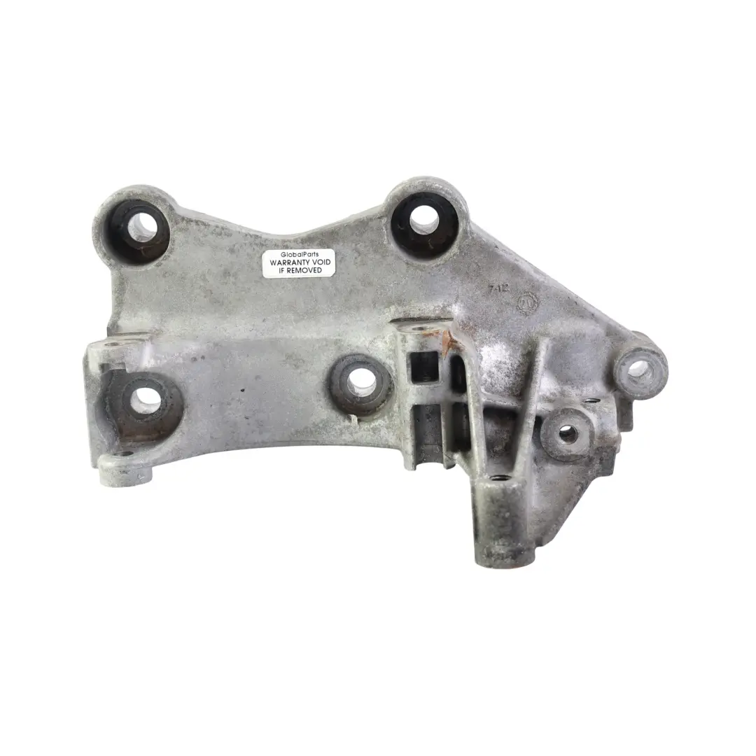Motorblock Halterung Träger OM622 für Mercedes W447 mit Teilenummer A6221550000 Mercedes W447 Motorblock Halterung Träger OM622 - SKU A6221550000 - Teilenummer A6221550000