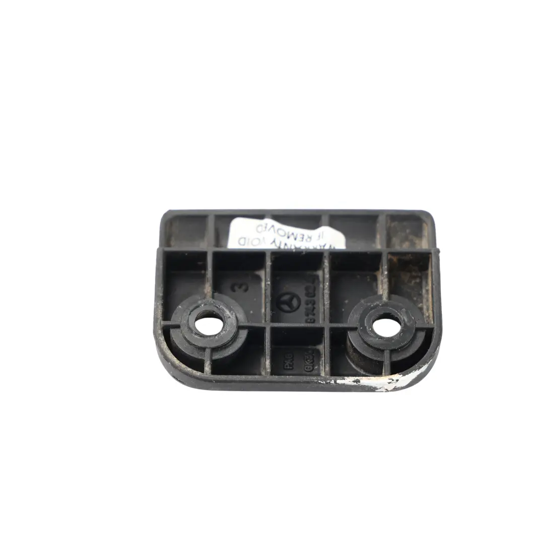 Panel Cubierta Portón Trasero para Mercedes W447 W639 con número de pieza A6387430241 Mercedes W447 W639 Panel Cubierta Portón Trasero - SKU A6387430241 - Número de pieza A6387430241