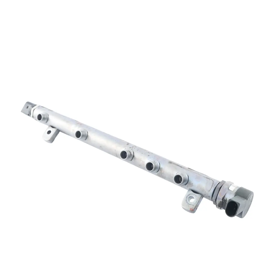Mercedes W169 W245 High Pressure Injection Fuel Rail Diesel OM640 - SKU A6400702095 - Part number A6400702095