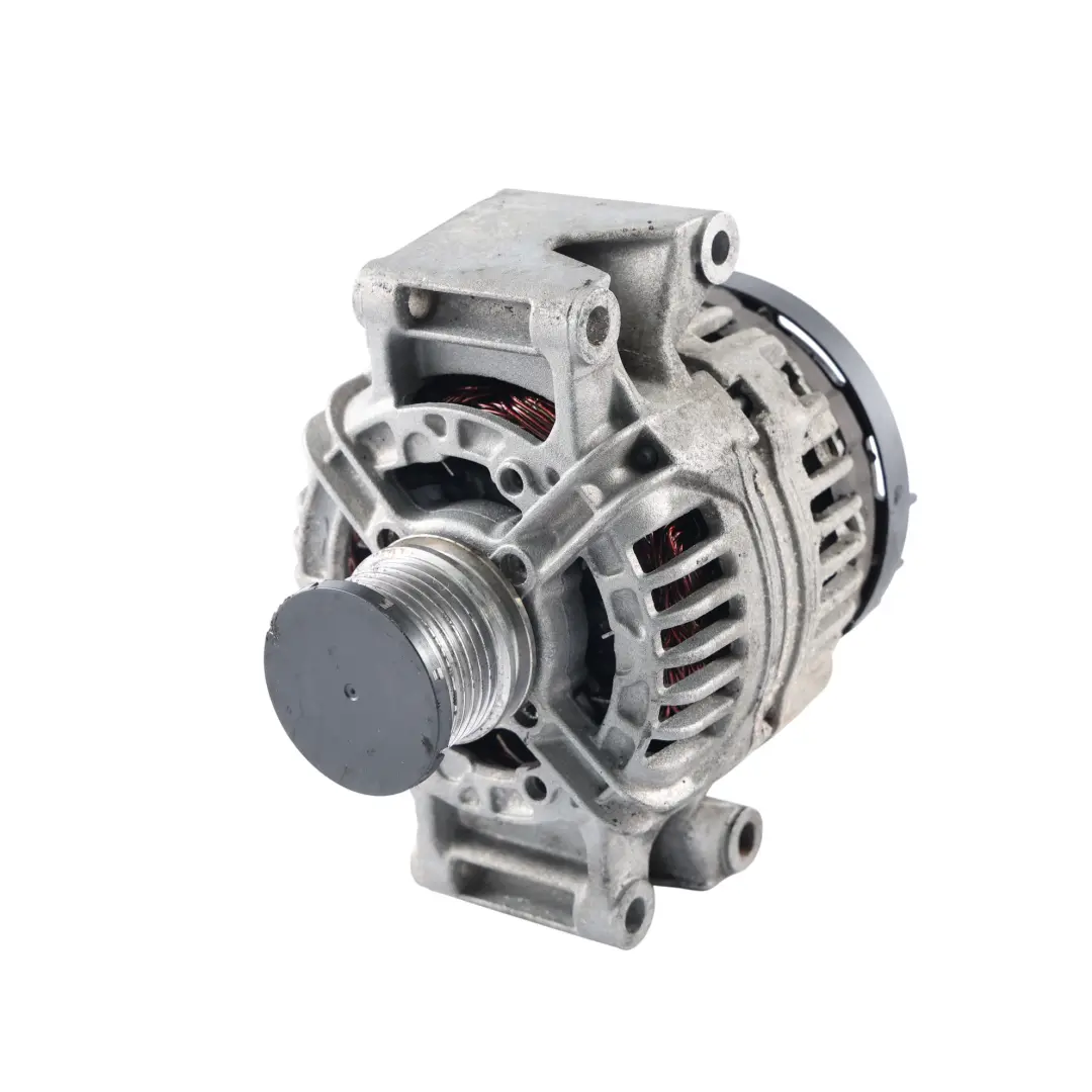 Alternador Motor Mercedes Sprinter W906 Diesel OM646 Alternador para con número de pieza A6461540002 Alternador Motor Mercedes Sprinter W906 Diesel OM646 Alternador - SKU A6461540002-1 - Número de pieza A6461540002