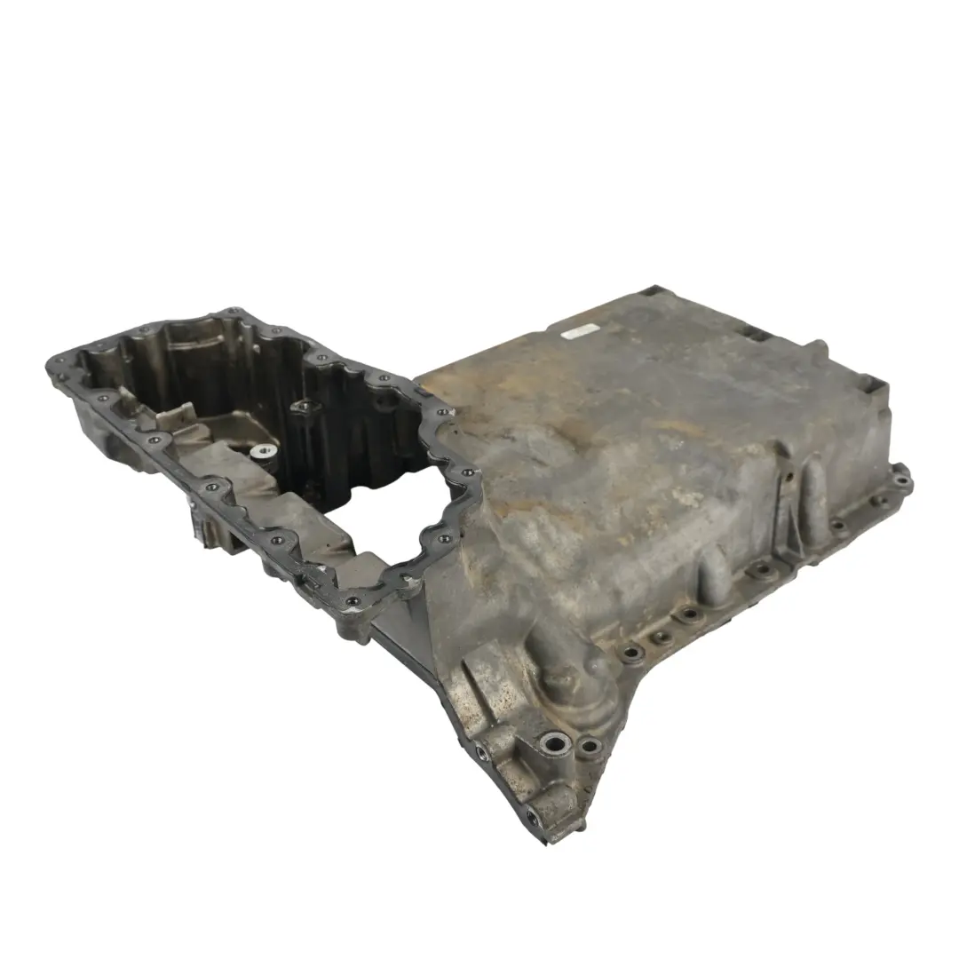 Coppa Olio Superiore OM651.960 per Mercedes W166 con numero di parte A6510140502 Mercedes W166 Coppa Olio Superiore OM651.960 - SKU A6510140502 - Numero di parte A6510140502