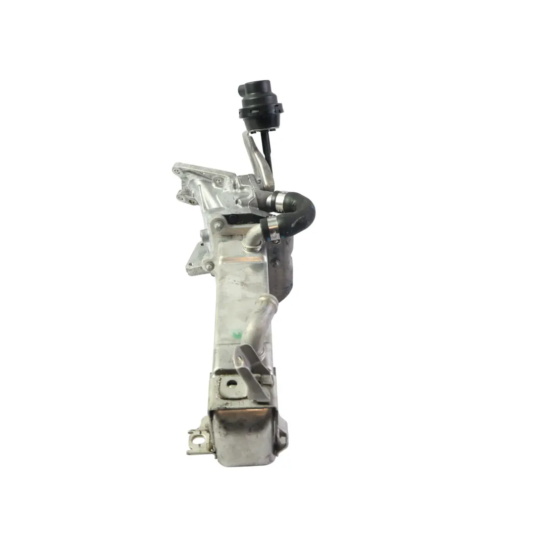 Échangeur Chaleur Refroidisseur EGR OM651 Diesel A6511400275 pour Mercedes W639 W906 à propos du numéro de pièce A6511400675 Mercedes W639 W906 Échangeur Chaleur Refroidisseur EGR OM651 Diesel A6511400275 - SKU A6511400675-5 - Numéro de pièce A6511400675