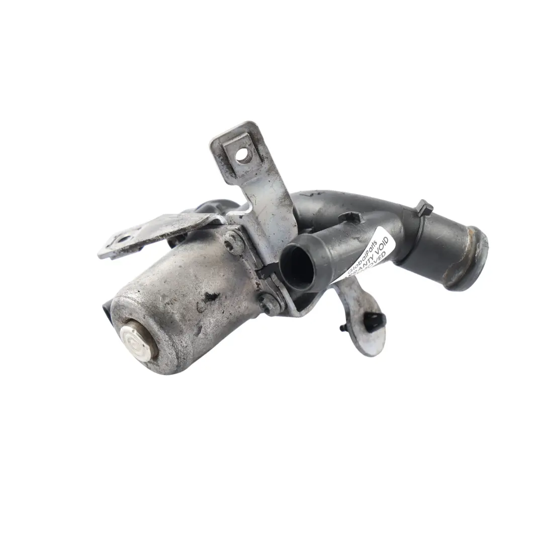 Pompe Circulation Eau OM651 pour Mercedes W204 C207 W212 à propos du numéro de pièce A6512000031 Mercedes W204 C207 W212 Pompe Circulation Eau OM651 - SKU A6512000031 - Numéro de pièce A6512000031