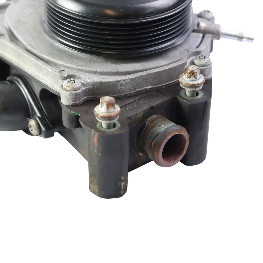 Wasserpumpe Kühlmittelgehäuse OM651 Diesel für Mercedes W204 mit Teilenummer A6512002001 Mercedes W204 Wasserpumpe Kühlmittelgehäuse OM651 Diesel - SKU A6512002001 - Teilenummer A6512002001