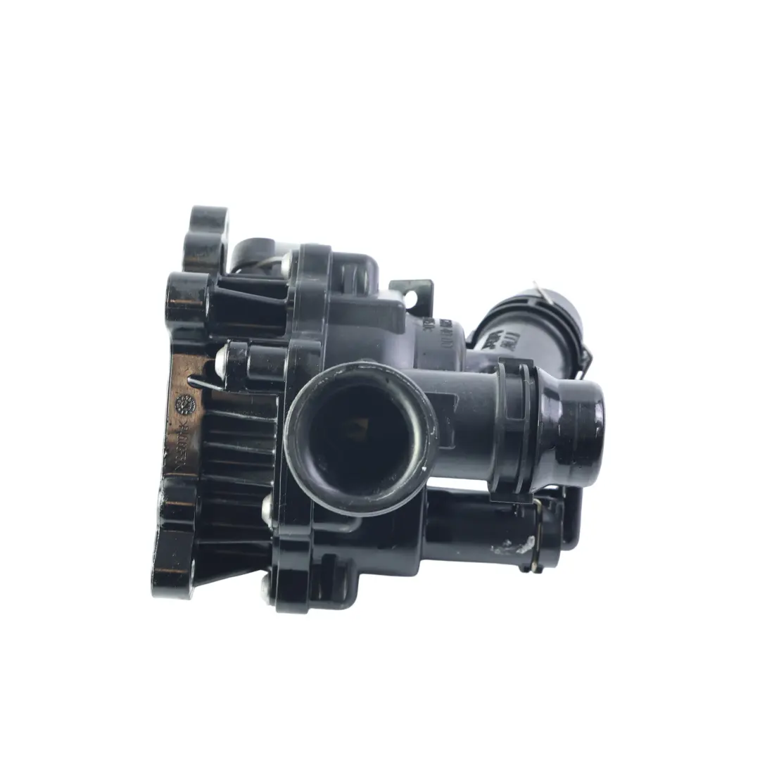 Thermostatgehäuse OM654 Diesel Motor für Mercedes W177 mit Teilenummer A6542004000 Mercedes W177 Thermostatgehäuse OM654 Diesel Motor - SKU A6542004000 - Teilenummer A6542004000