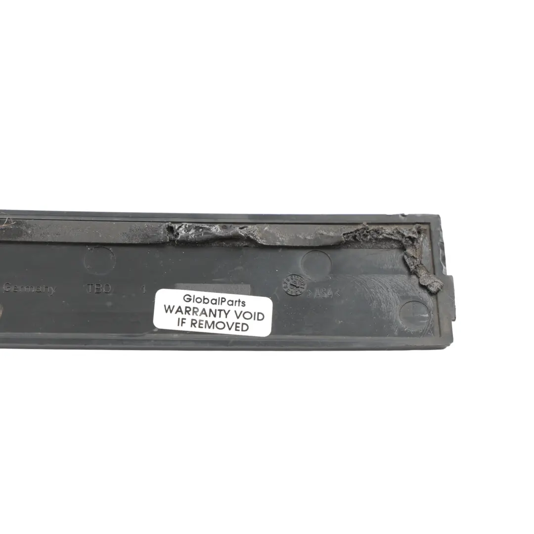 8N Boot Lid Rear Centre Cover Trim Grab Handle Panel to Audi TT with Part number 8N0827257 Audi TT 8N Boot Lid Rear Centre Cover Trim Grab Handle Panel - SKU 8N0827257 - Part number 8N0827257