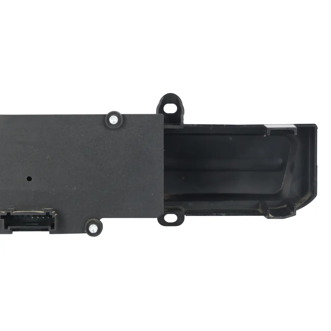 Mercedes W906 Sprinter Panel Interruptor Emergencia ASR Bloqueo - SKU A9065450507-1 - Número de pieza A9065450507