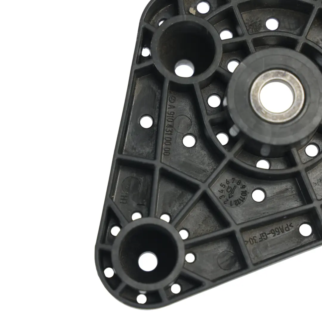 W907 Sprinter 3 Soporte Bomba ABS para Mercedes con número de pieza A9104310000 Mercedes W907 Sprinter 3 Soporte Bomba ABS - SKU A9104310000 - Número de pieza A9104310000