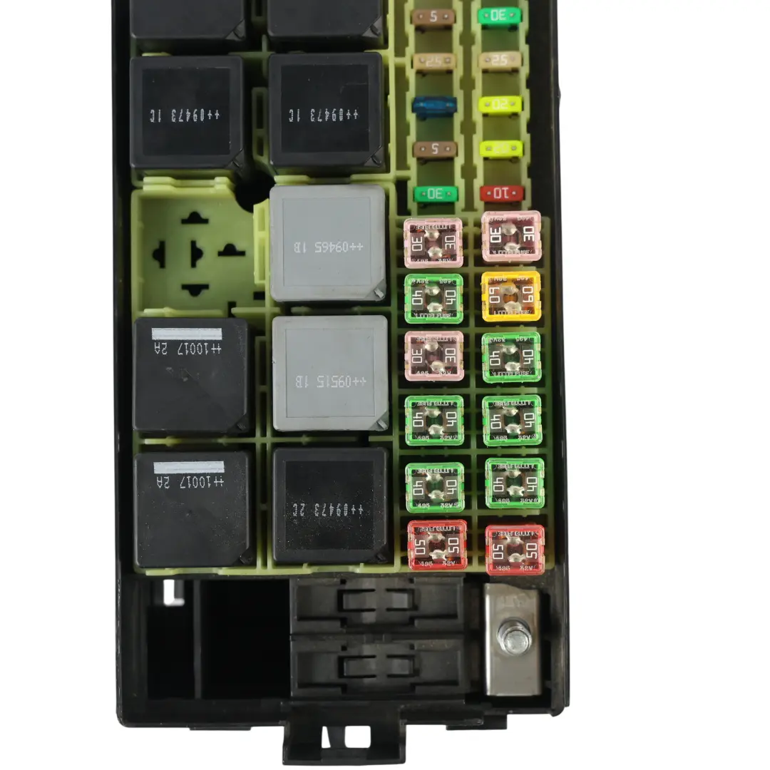 Fuse Box Electrical Unit AH32-14290-AWB to Range Rover Sport L320 Engine with Part number LR016057 Range Rover Sport L320 Engine Fuse Box Electrical Unit AH32-14290-AWB - SKU RHD-LR016057 - Part number LR016057