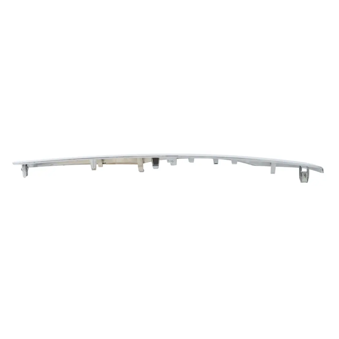 Pannello Porta Anteriore Destro per Land Rover Range Rover Sport L320 con numero di parte AH32-26656-ADW Land Rover Range Rover Sport L320 Pannello Porta Anteriore Destro - SKU AH32-26656-ADW - Numero di parte AH32-26656-ADW