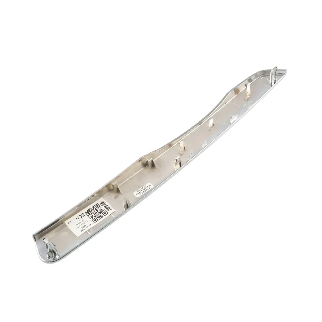 Tapizado Puerta Izquierdo para Land Rover Range Rover Sport L320 con número de pieza AH32-26657-ADW Land Rover Range Rover Sport L320 Tapizado Puerta Izquierdo - SKU AH32-26657-ADW - Número de pieza AH32-26657-ADW