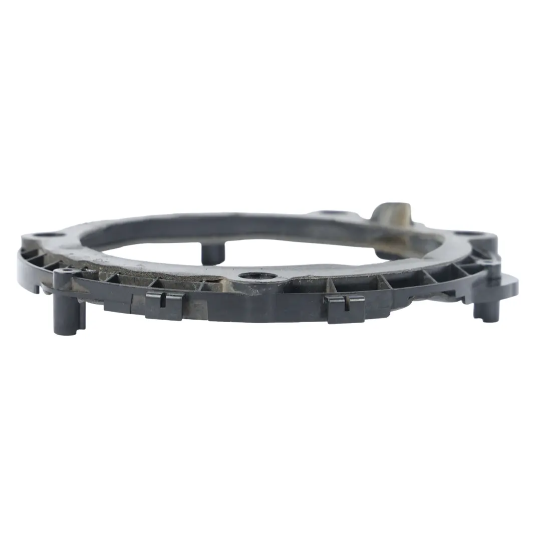 Range Rover Vogue L322 Plaque Entretoise Haut-Parleur Porte Avant AH42-195000-AA - SKU AH42195000AA - Numéro de pièce AH42195000AA