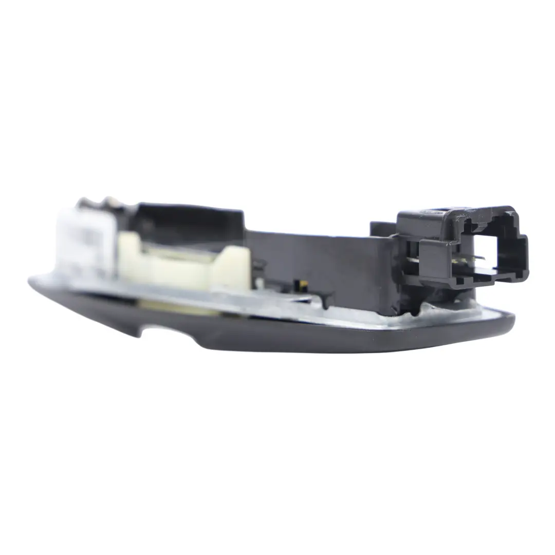 Mk3 Lampka Podsufitki Tylna Do Czytania do Ford Focus o numerze AM51-13K767-AG Ford Focus Mk3 Lampka Podsufitki Tylna Do Czytania - SKU AM51-13K767-AG - Numer Części AM51-13K767-AG