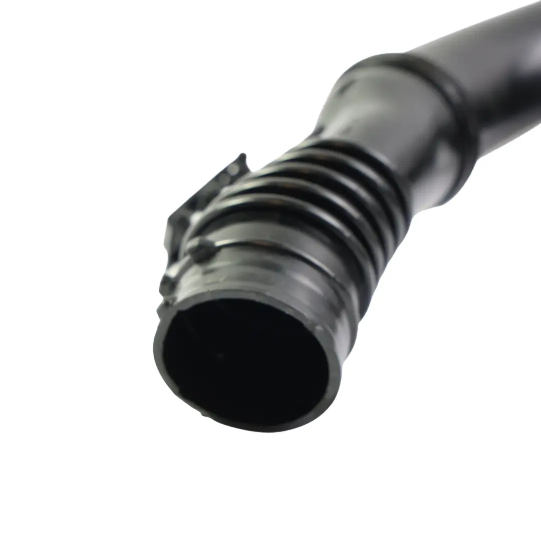Mk3 Intercooler Air Charge Intake Pipe Hose 1.6 Diesel to Ford Focus with Part number AV6Q-9351-AD Ford Focus Mk3 Intercooler Air Charge Intake Pipe Hose 1.6 Diesel - SKU AV6Q-9351-AD - Part number AV6Q-9351-AD