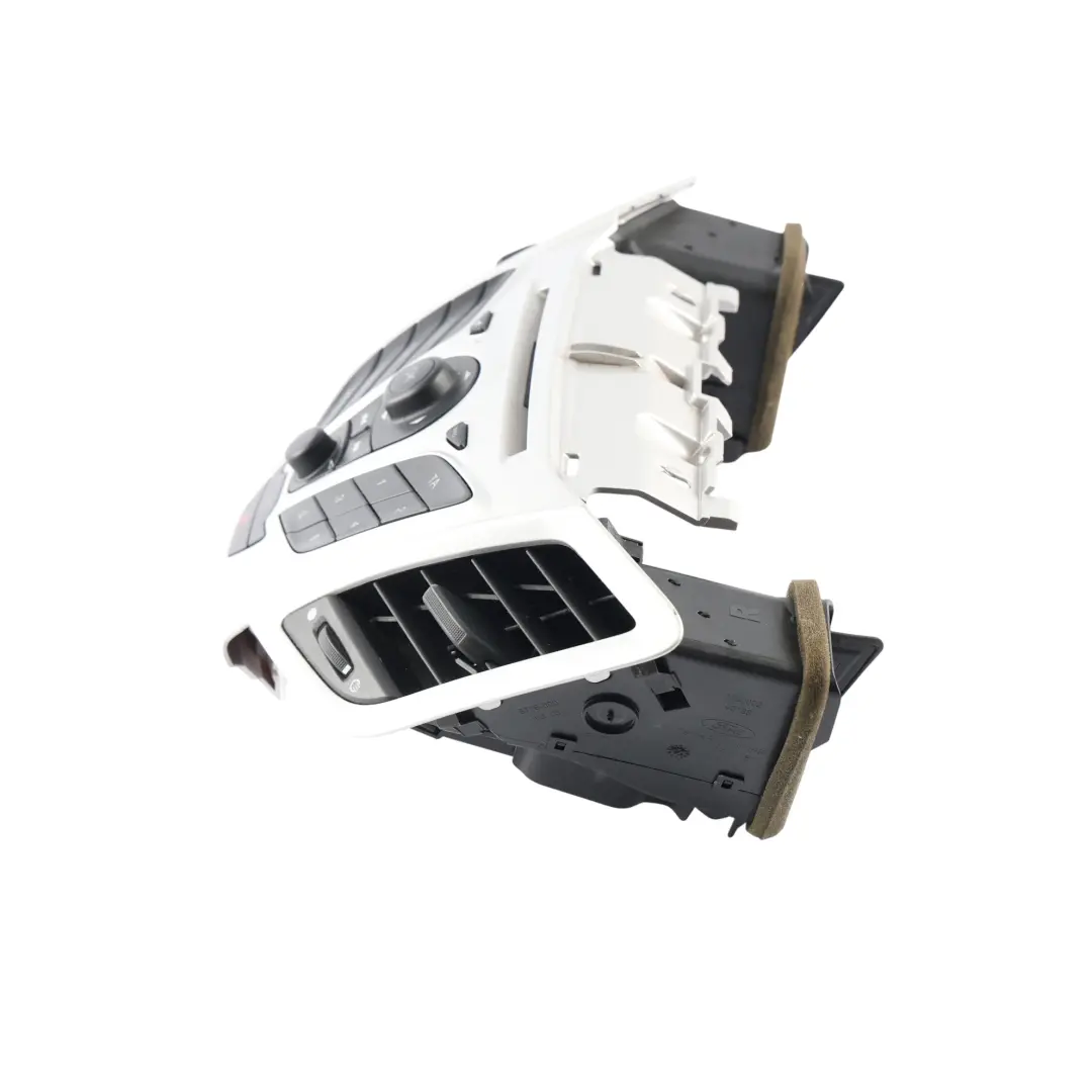 Panel Radia Ramka Obudowa 8A6T-18K811-BE do Ford Fiesta Mk7 o numerze 8A6T-18K811-AD Ford Fiesta Mk7 Panel Radia Ramka Obudowa 8A6T-18K811-BE - SKU 1682422-2 - Numer Części 8A6T-18K811-AD
