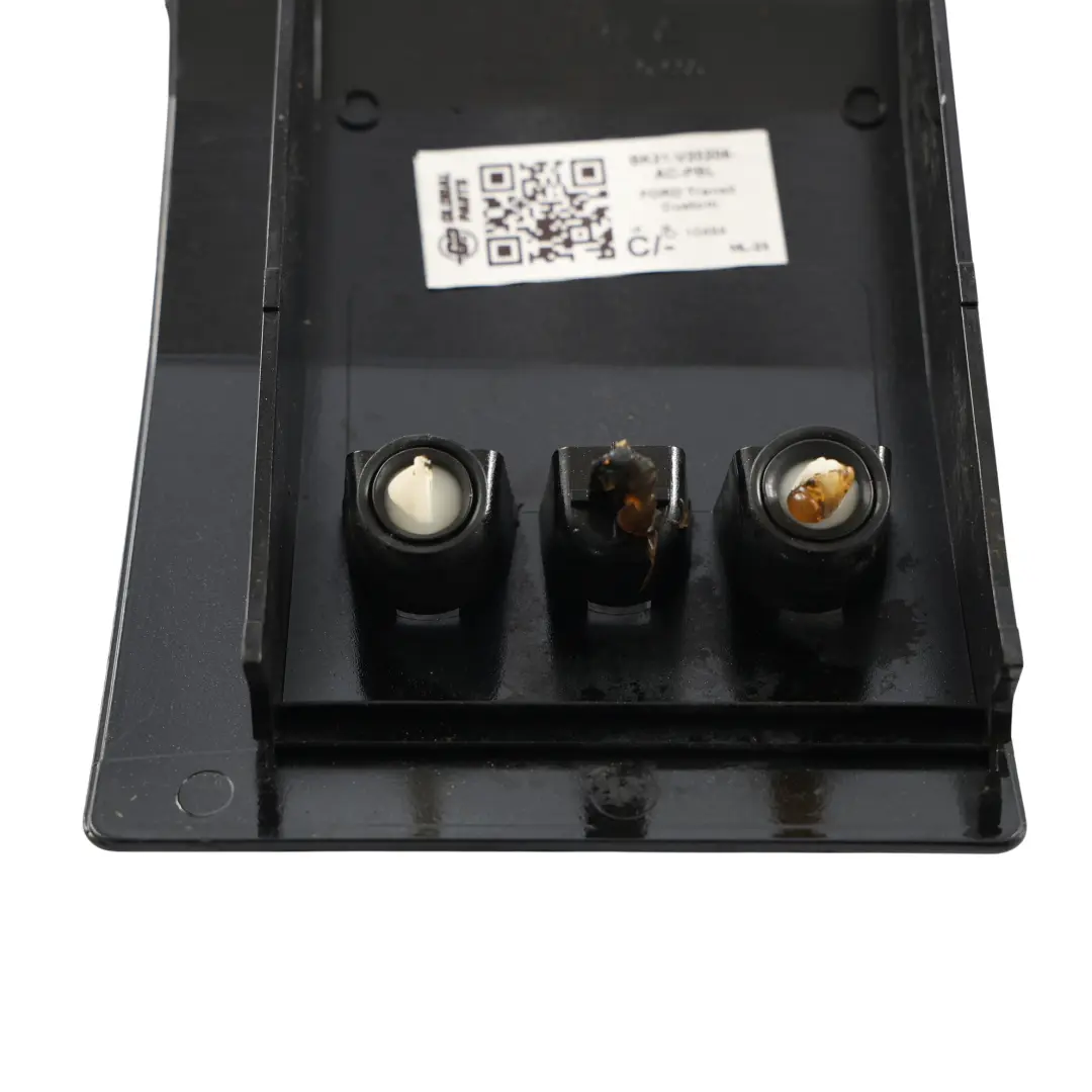 Ford Transit Custom Tapa Combustible Negro Pantera D9 - SKU BK21-V20206-AC-PBL - Número de pieza BK21-V20206-AC
