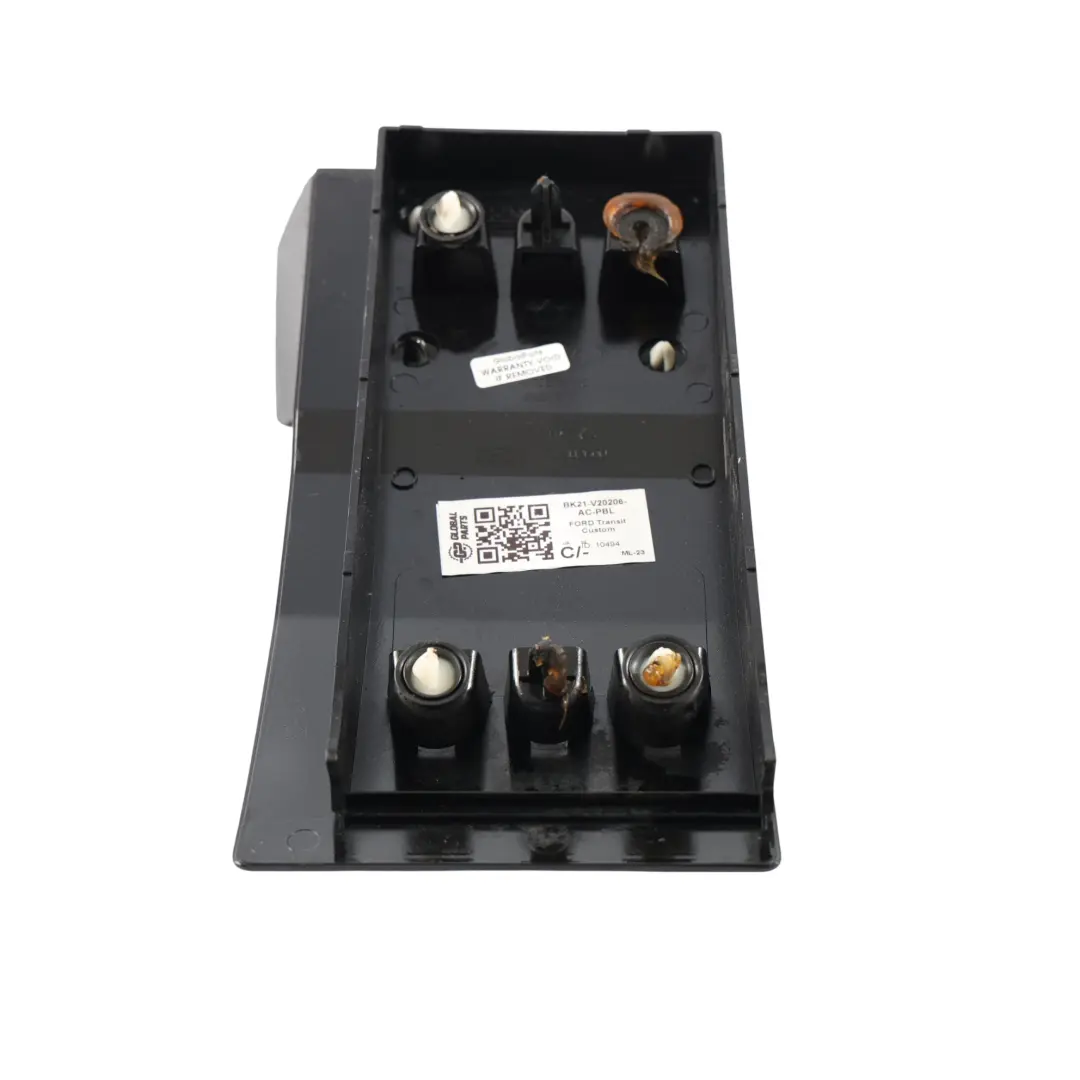 Ford Transit Custom Tapa Combustible Negro Pantera D9 - SKU BK21-V20206-AC-PBL - Número de pieza BK21-V20206-AC