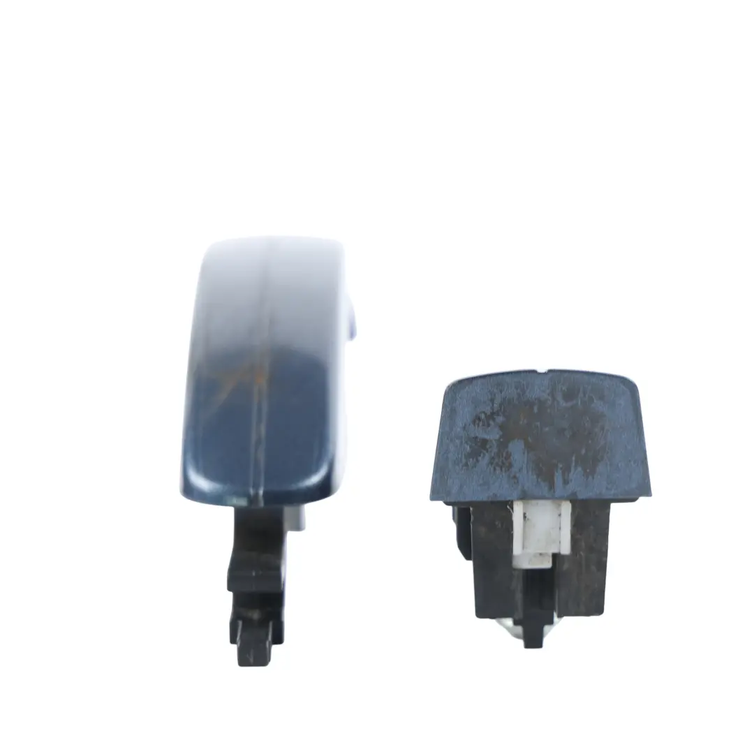 Maniglia Porta Esterna Posteriore Blu Metallizzato FCC per Ford Transit Custom con numero di parte BK21-V26600-BAW Ford Transit Custom Maniglia Porta Esterna Posteriore Blu Metallizzato FCC - SKU BK21-V26600-BAW-BLU - Numero di parte BK21-V26600-BAW