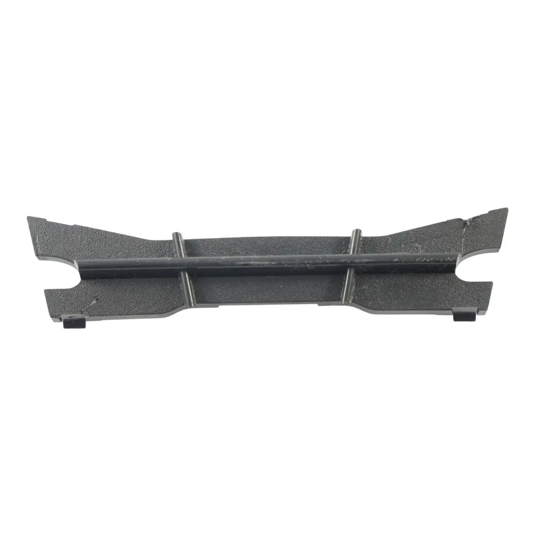 MK3 Płyta Mocująca Radioodtwarzacz do Ford Focus o numerze BM51-A046B74-AAW Ford Focus MK3 Płyta Mocująca Radioodtwarzacz - SKU BM51-A046B74-AAW - Numer Części BM51-A046B74-AAW