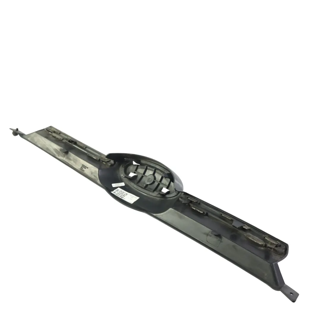 MK3 Parrilla Delantera Superior Moldura Panel para Ford Focus con número de pieza BM51-BA133-B Ford Focus MK3 Parrilla Delantera Superior Moldura Panel - SKU BM51-BA133-B - Número de pieza BM51-BA133-B