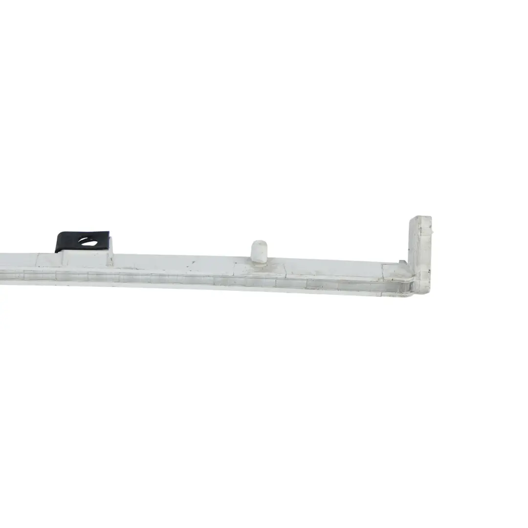 Door Card LED Light Lamp Front Right O/S 8X23-13A734-AB to Jaguar XF X250 with Part number C2P12594 Jaguar XF X250 Door Card LED Light Lamp Front Right O/S 8X23-13A734-AB - SKU C2P12594 - Part number C2P12594