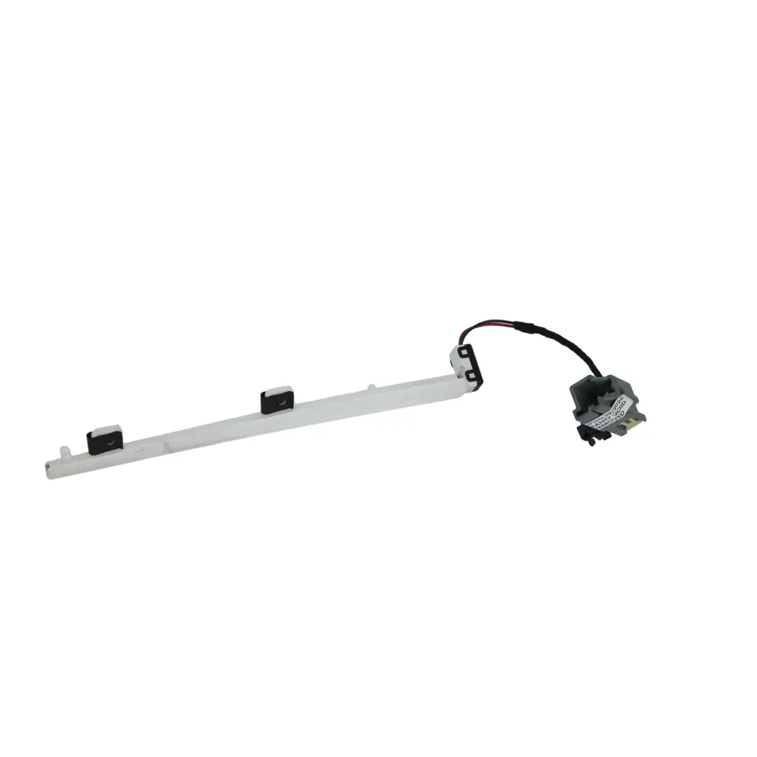 Luce Lampada Porta Anteriore Sinistra per Jaguar XF X250 con numero di parte 8X23-13A735-AB Jaguar XF X250 Luce Lampada Porta Anteriore Sinistra - SKU C2P12595 - Numero di parte 8X23-13A735-AB