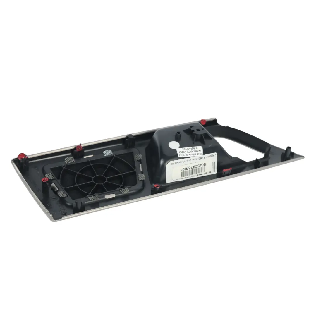 Rivestimento Pannello Interno Porta Posteriore Destro 8X23-274B10-AE per Jaguar XF con numero di parte C2P12598 Jaguar XF Rivestimento Pannello Interno Porta Posteriore Destro 8X23-274B10-AE - SKU C2P12598 - Numero di parte C2P12598