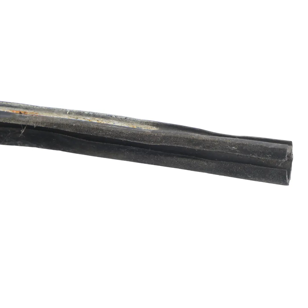 Land Rover Range Rover Sport L320 Rear Window Seal Glass Run Left N/S - SKU CGE000853 - Part number CGE000853