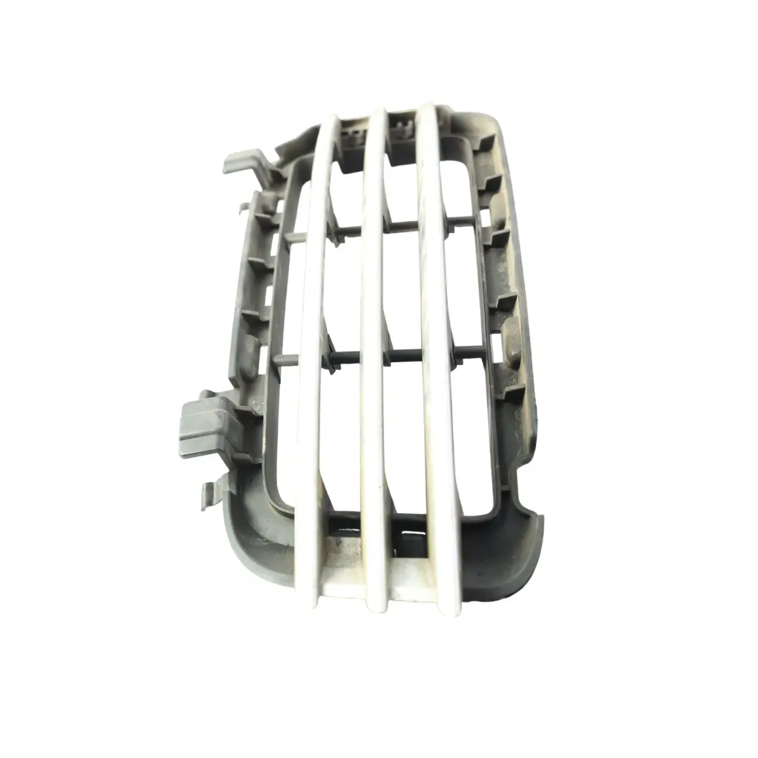 Griglia Paraurti Anteriore Cromata Sinistra per Range Rover Vogue con numero di parte CK52-17F909-AA Range Rover Vogue Griglia Paraurti Anteriore Cromata Sinistra - SKU CK52-17F909-AA - Numero di parte CK52-17F909-AA