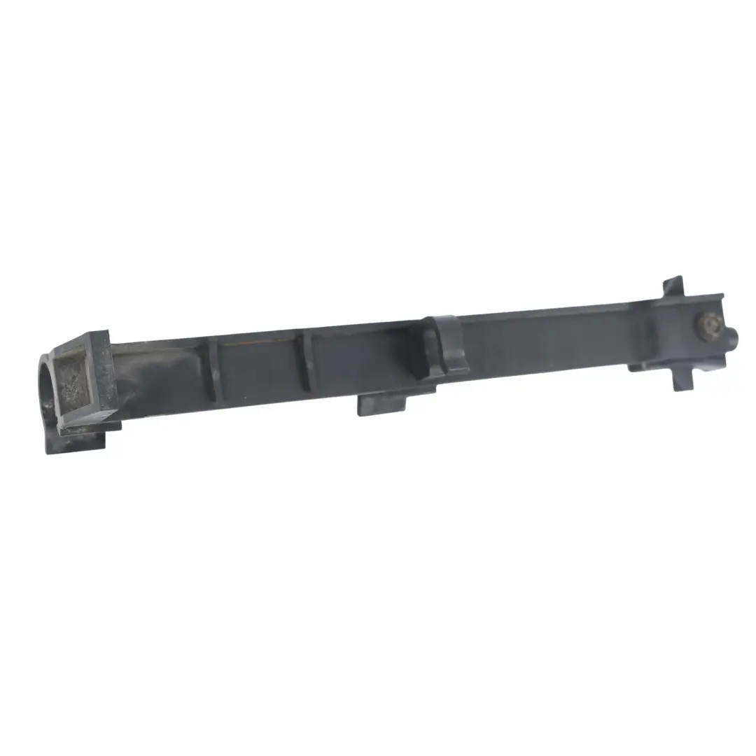 Range Rover L405 Soporte Montaje Radiador Derecho - SKU CPLA-8A290-AB - Número de pieza CPLA-8A290-AB
