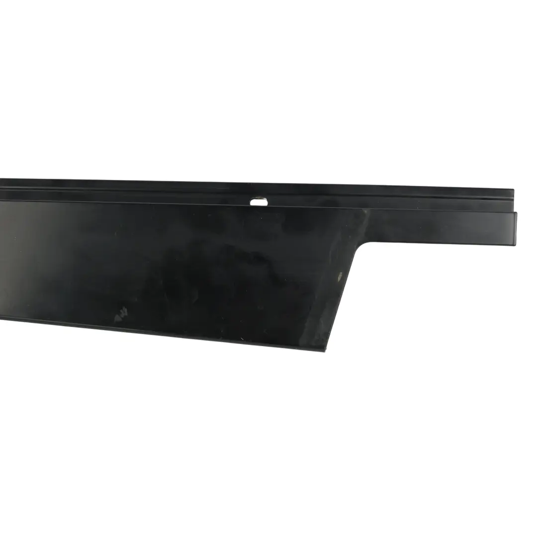 Listwa Słupka B Prawa Czarna do Land Rover Range Rover L322 o numerze DDC000121PMD Land Rover Range Rover L322 Listwa Słupka B Prawa Czarna - SKU DDC000121PMD - Numer Części DDC000121PMD
