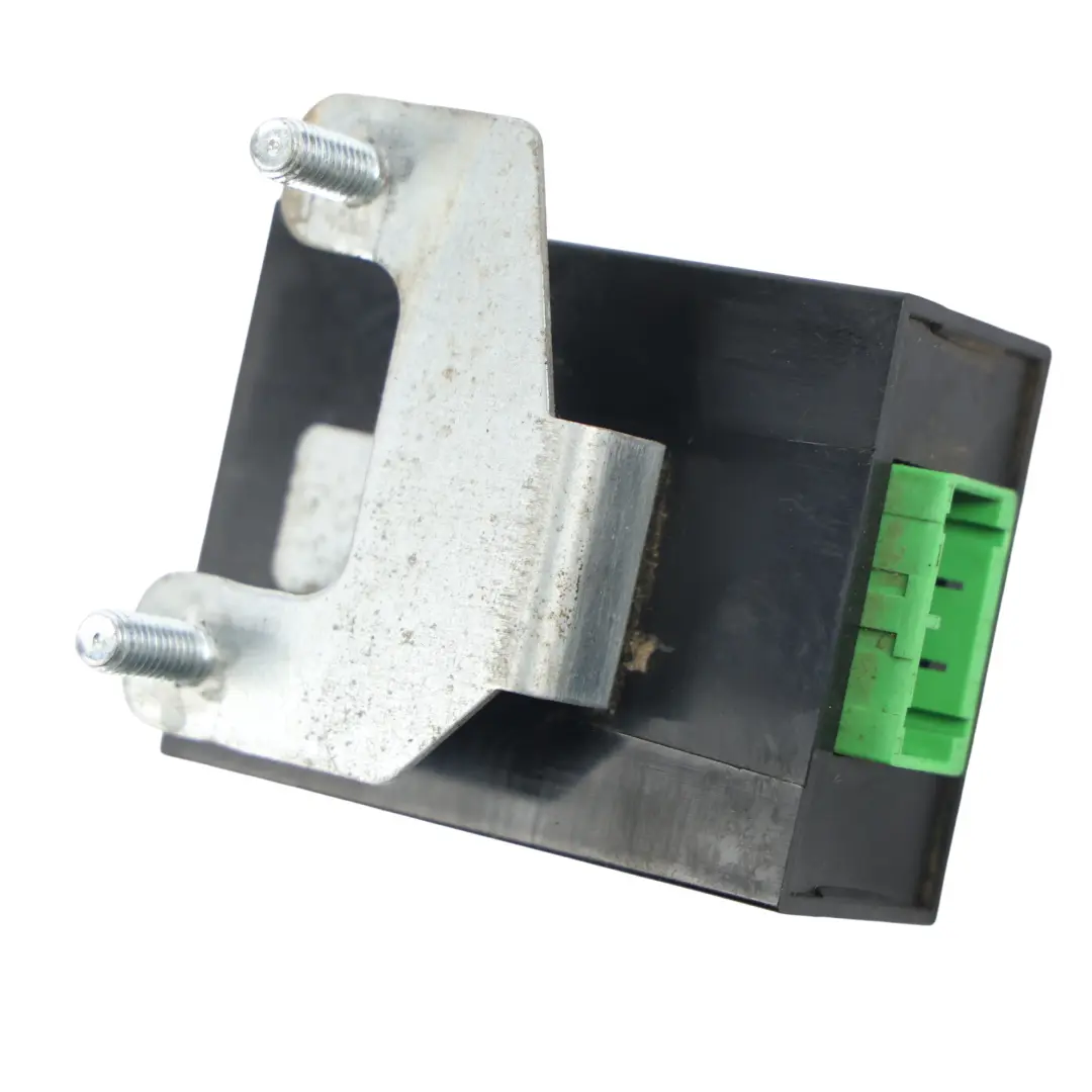 Range Rover Sport L494 Tailgate Antenna Control Module ECU - SKU DK62-15G590-BB - Part number DK62-15G590-BB
