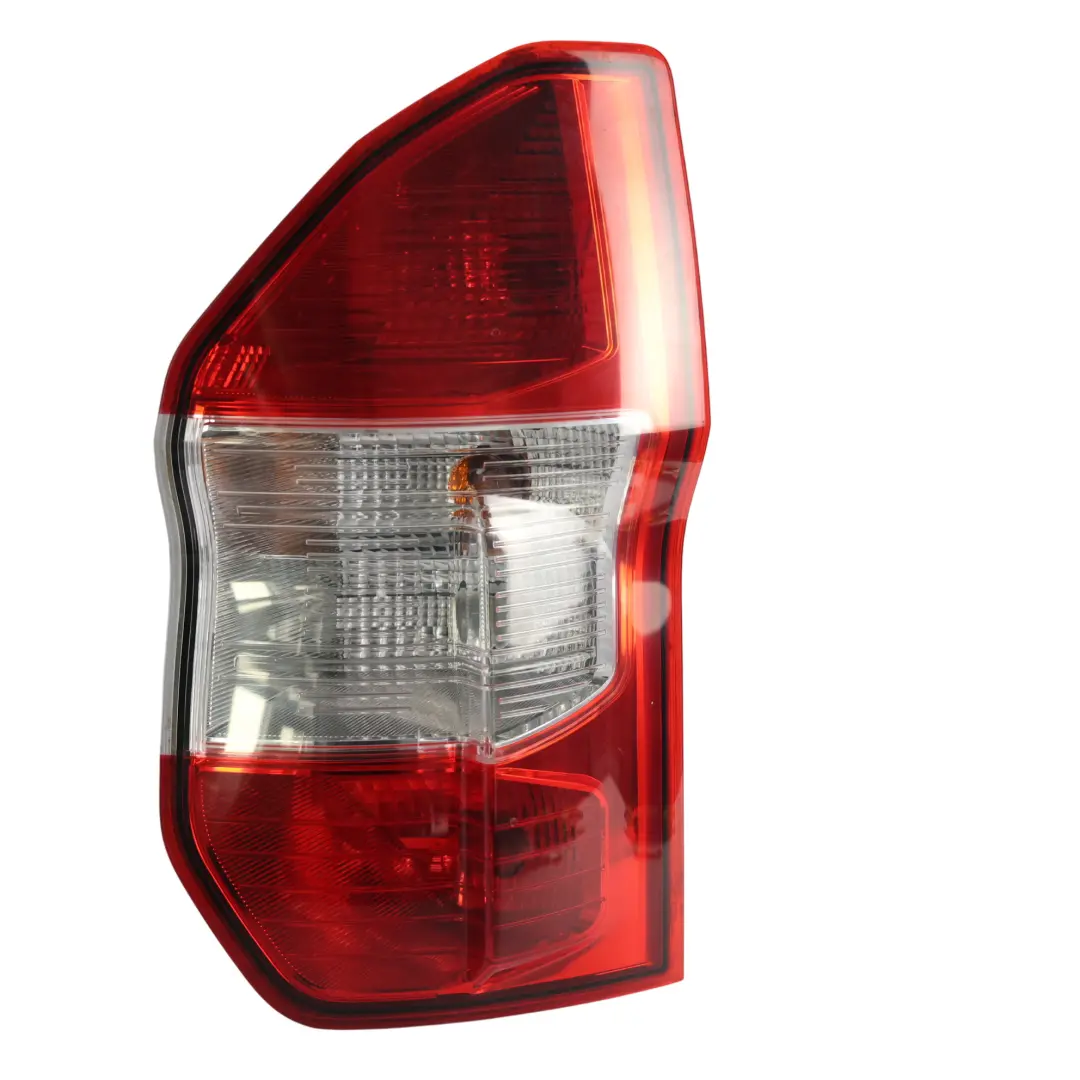 Feu Arrière Droit pour Ford Transit Courier à propos du numéro de pièce ET76-13404-AF Ford Transit Courier Feu Arrière Droit - SKU ET7613404AF - Numéro de pièce ET76-13404-AF