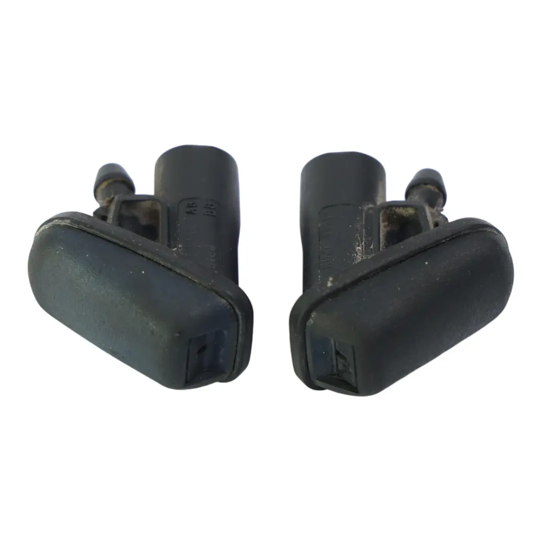 Mk3 Boquilla Lavaparabrisas para Ford Focus con número de pieza F1EB-17666-AB Ford Focus Mk3 Boquilla Lavaparabrisas - SKU F1EB-17666-AB-1 - Número de pieza F1EB-17666-AB