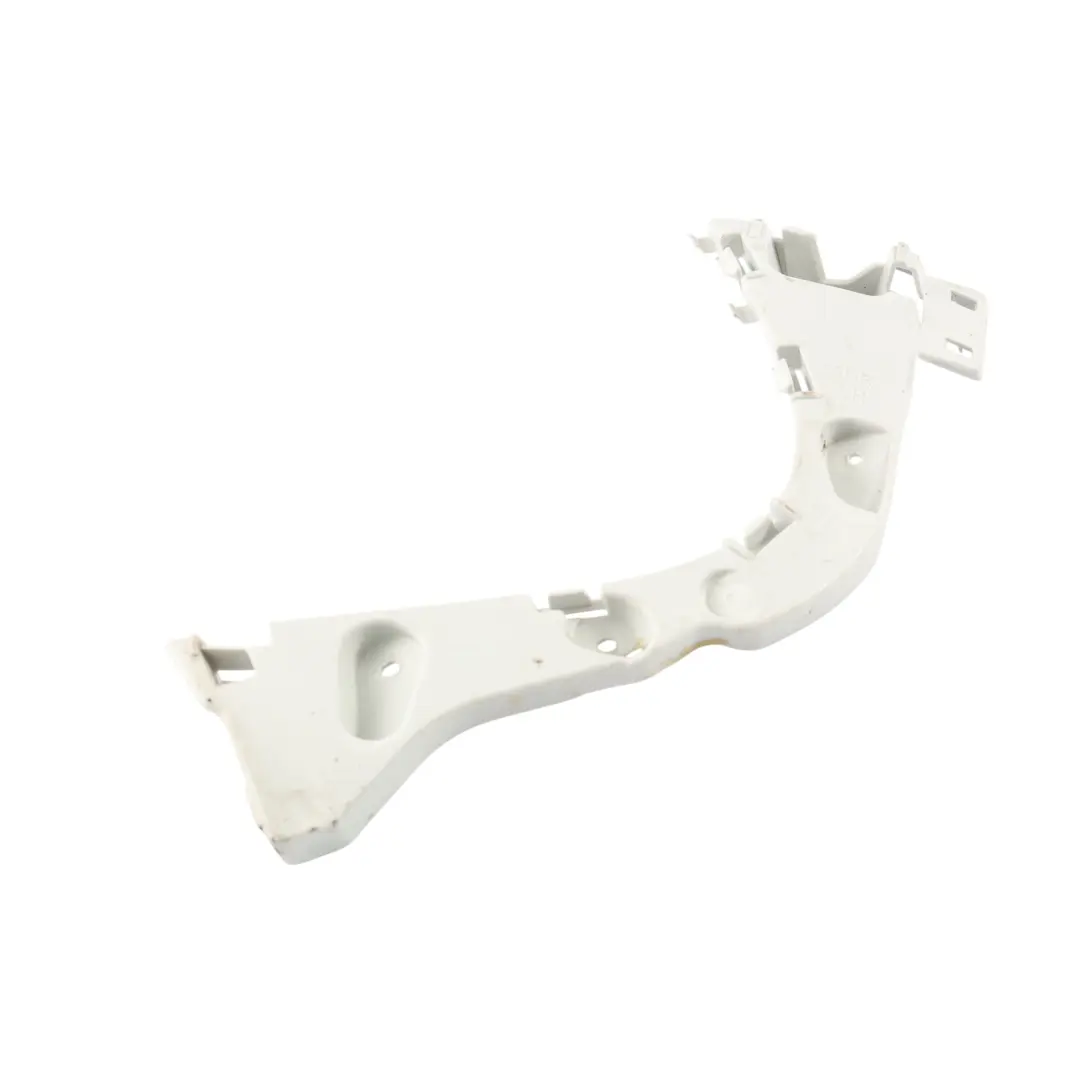 Ford Focus Mk3 Prawy Uchwyt Mocowania Tylnego Zderzaka - SKU F1EB-17E851-D - Numer Części F1EB-17E851-D
