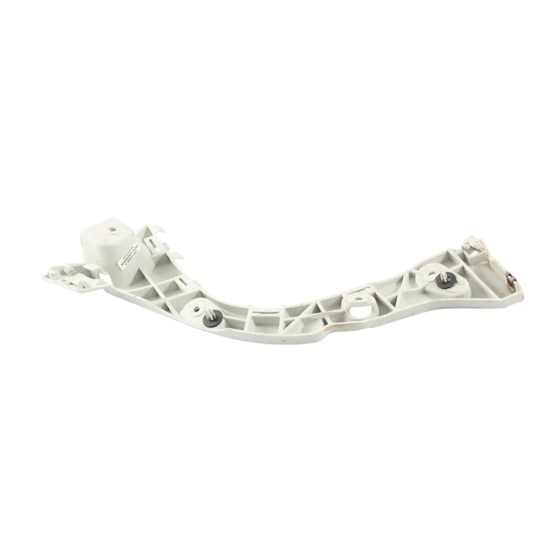 Ford Focus Mk3 Prawy Uchwyt Mocowania Tylnego Zderzaka - SKU F1EB-17E851-D - Numer Części F1EB-17E851-D
