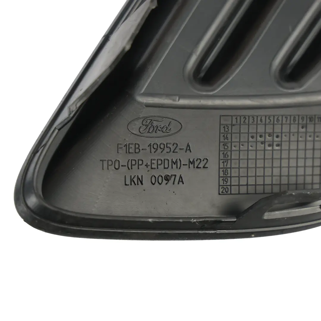 Ford Focus Mk3 Kratka Zderzaka Przedniego Prawa - SKU F1EB-19952-A - Numer Części F1EB-19952-A