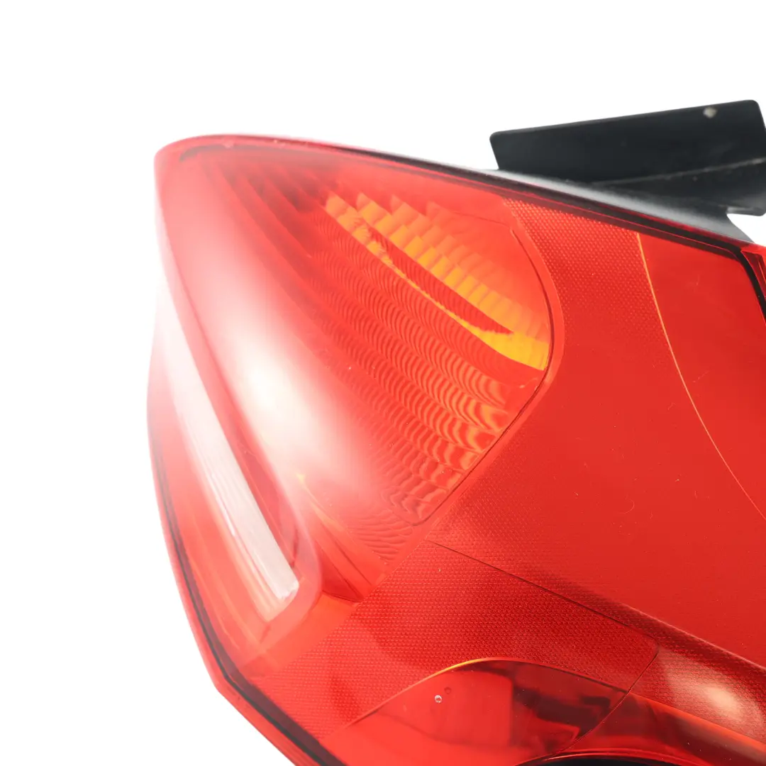 Mk3 Facelift Rear Tail Light Lamp Taillight Right O/S F1EB-13404-BC to Ford Focus with Part number F1EB13404BC Ford Focus Mk3 Facelift Rear Tail Light Lamp Taillight Right O/S F1EB-13404-BC - SKU F1EB13404BC - Part number F1EB13404BC