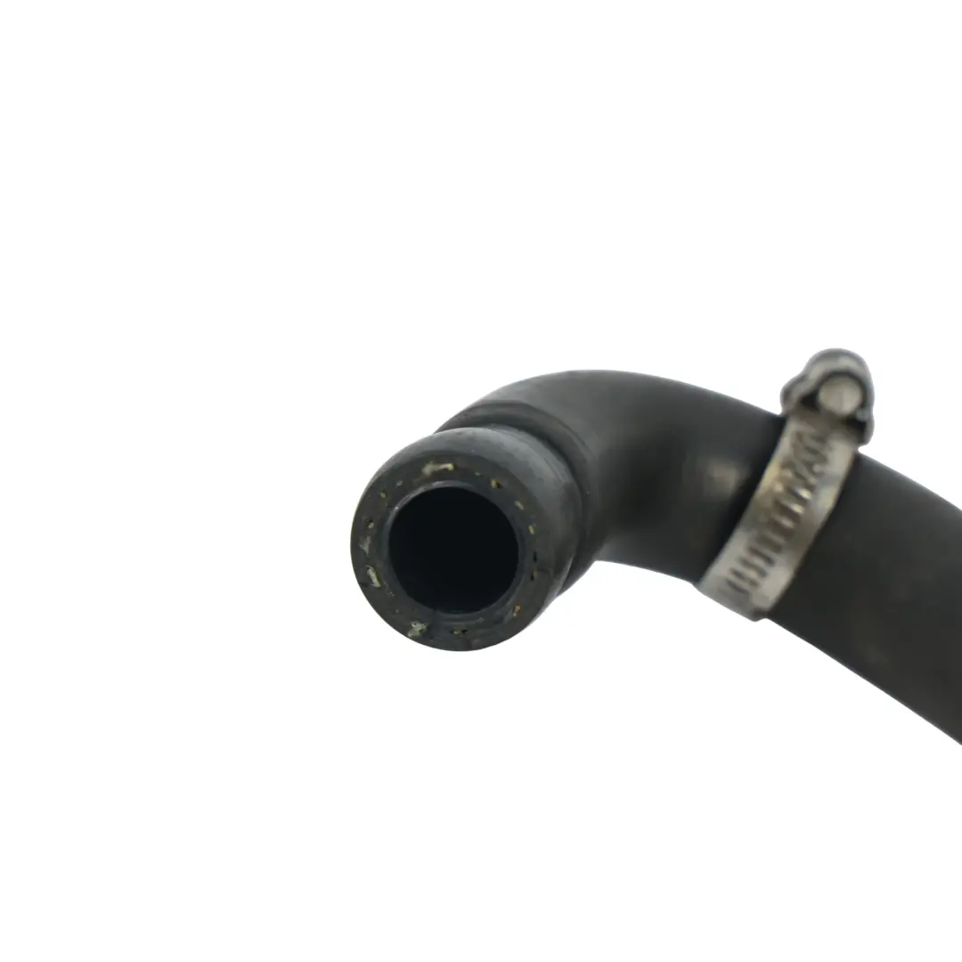 Lim Tubo Raccordo Radiatore Olio Motore per Ford Ranger con numero di parte FB3Q-8N039-AA Ford Ranger Lim Tubo Raccordo Radiatore Olio Motore - SKU FB3Q-8N039-AA - Numero di parte FB3Q-8N039-AA