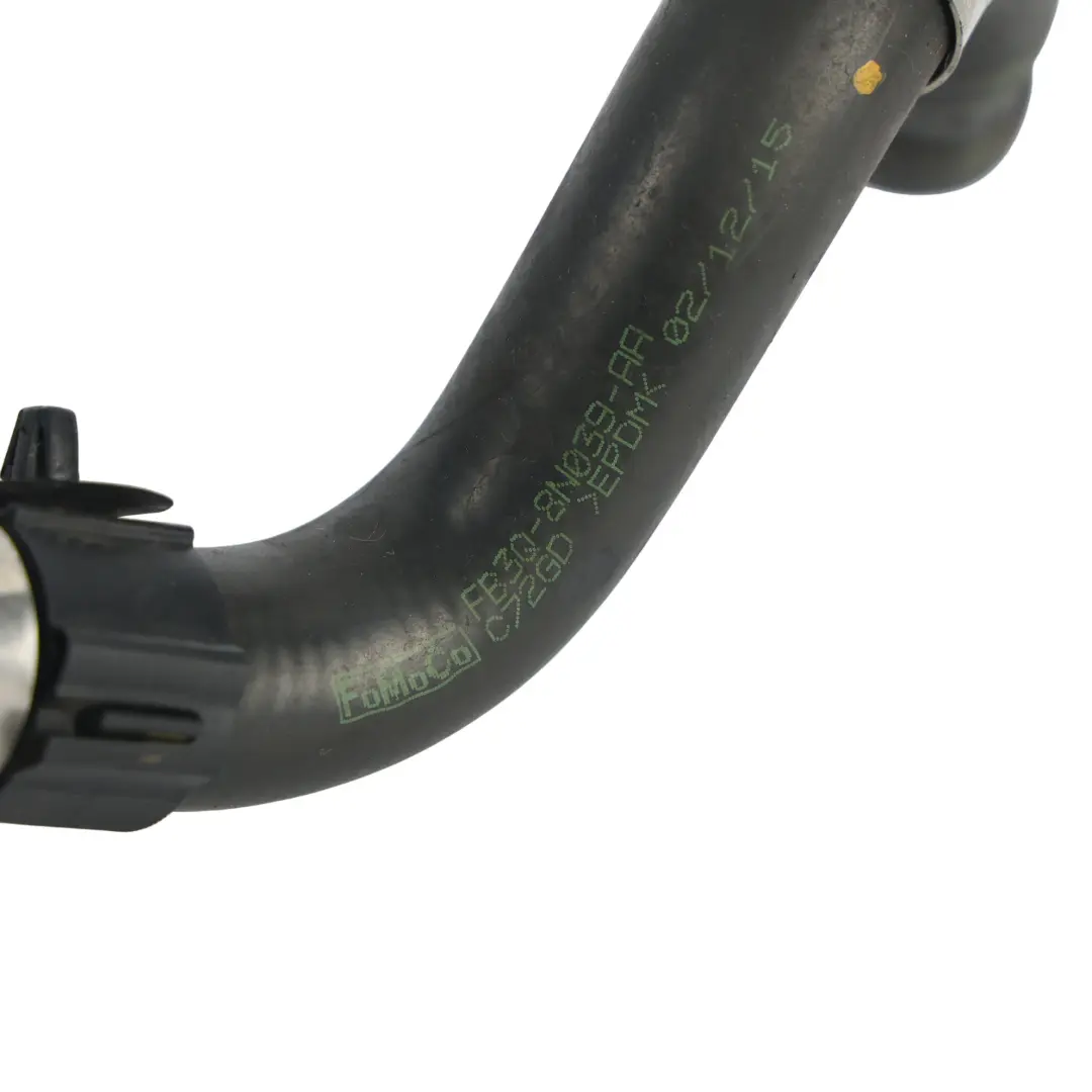 Ford Ranger Lim Tubo Raccordo Radiatore Olio Motore - SKU FB3Q-8N039-AA - Numero di parte FB3Q-8N039-AA