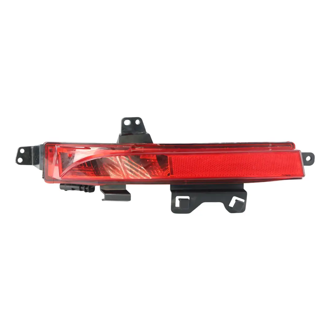 Lampa Przeciwmgielna Lewa do Land Rover Discovery Sport L550 o numerze FK72-15K273-AC Land Rover Discovery Sport L550 Lampa Przeciwmgielna Lewa - SKU FK72-15K273-AC - Numer Części FK72-15K273-AC