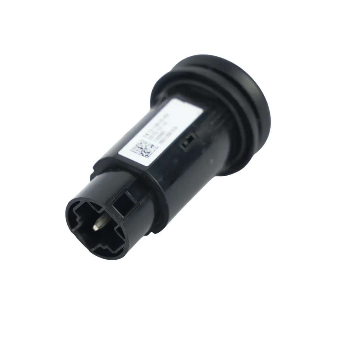 USB Connection Socket Port 5V FK72-19010-AB to Land Rover Discovery Sport L550 with Part number FK72-19010-BA Land Rover Discovery Sport L550 USB Connection Socket Port 5V FK72-19010-AB - SKU FK72-19010-BA-1 - Part number FK72-19010-BA