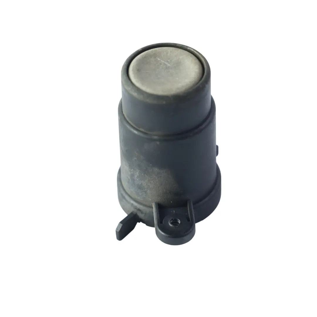 Control Switch Lock Door Release 5H32-44666-AA to Range Rover Sport L320 Tailgate with Part number FQY500020 Range Rover Sport L320 Tailgate Control Switch Lock Door Release 5H32-44666-AA - SKU FQY500020 - Part number FQY500020