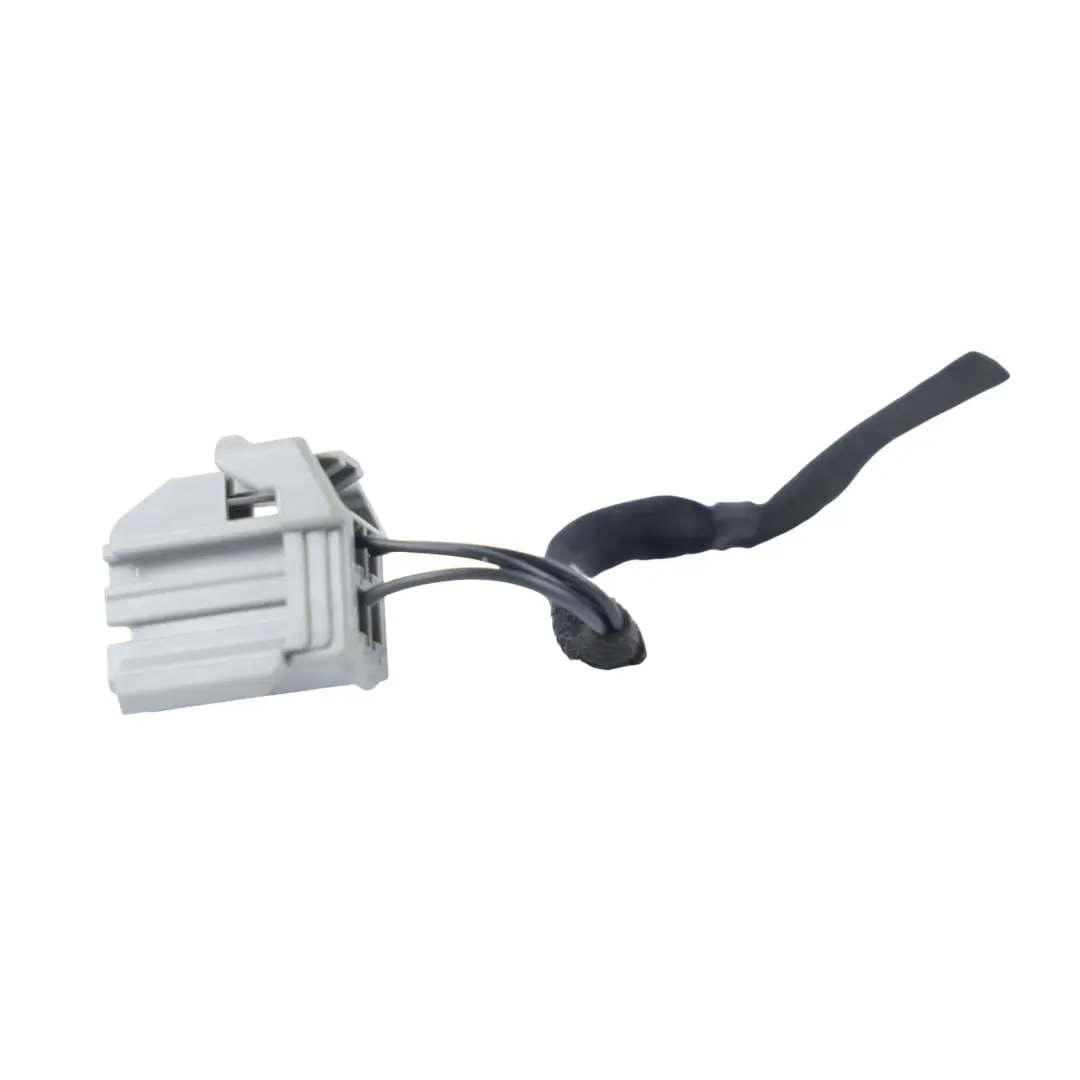 Ford Fiesta MK8 Cable Enchufe Luz Trasera Derecha - SKU H1BB-13A602-BH-1 - Número de pieza H1BB-13A602-BH
