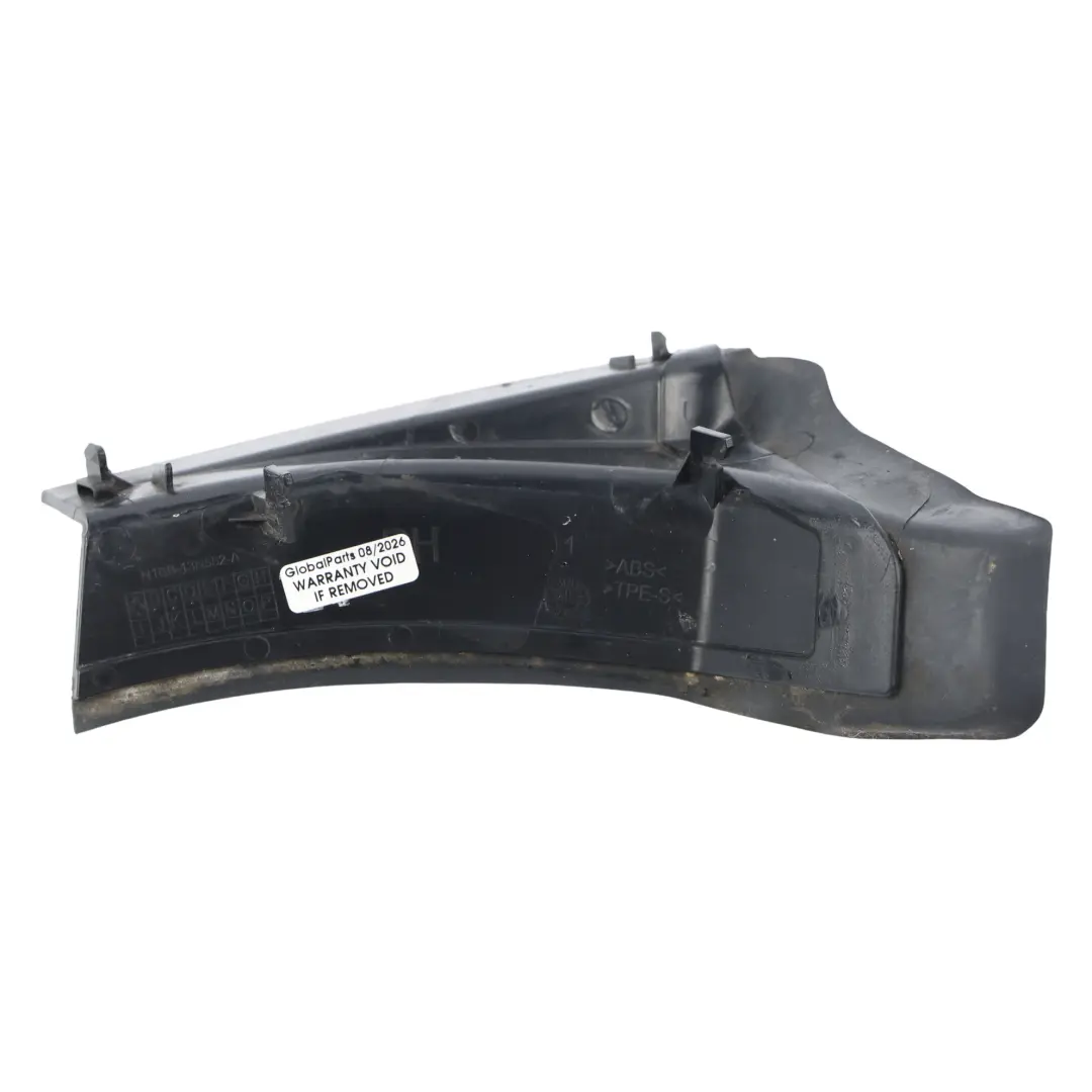 Mk8 ST Osłona Lampy Tylnej Prawa do Ford Fiesta o numerze H1BB-13N552-A Ford Fiesta Mk8 ST Osłona Lampy Tylnej Prawa - SKU H1BB-13N552-A - Numer Części H1BB-13N552-A