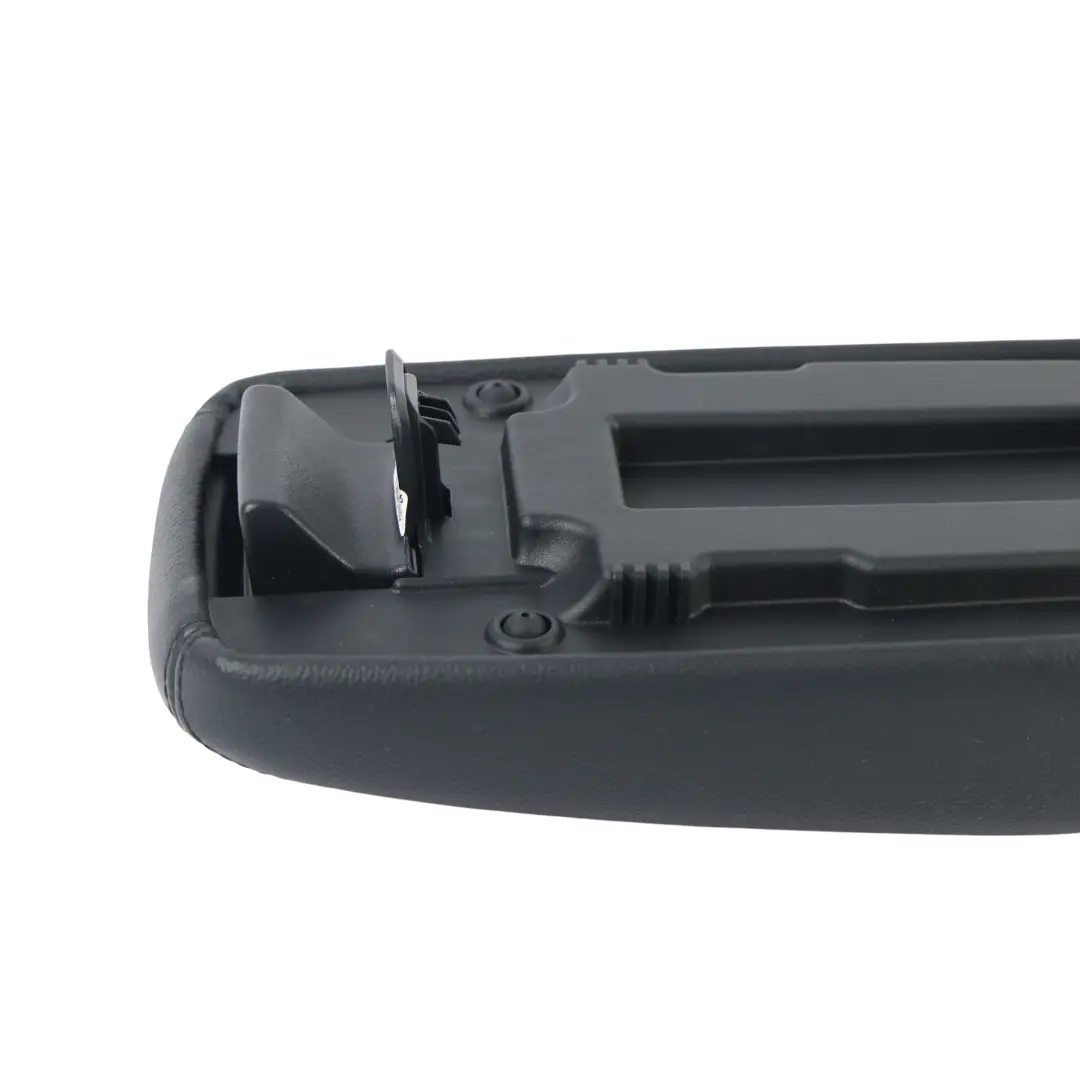 ST-3 MK8 Bracciolo Console Centrale Pelle Nero per Ford Fiesta con numero di parte H1BB-A045C74-ADW Ford Fiesta ST-3 MK8 Bracciolo Console Centrale Pelle Nero - SKU H1BB-A045C74-ADW - Numero di parte H1BB-A045C74-ADW