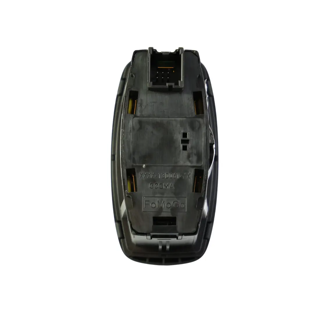 Ford Fiesta MK8 Interruptor Botón Panel Faro Antiniebla H1BT-13D061-AE - SKU H1BT-13D061-AD - Número de pieza H1BT-13D061-AD