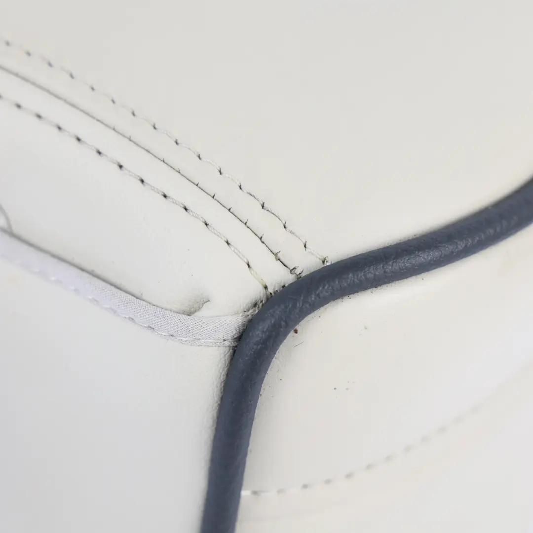Land Rover L322 Poggiatesta Sedile Anteriore Copertura Pelle Avorio Nero - SKU HVB000101-1 - Numero di parte HVB000101