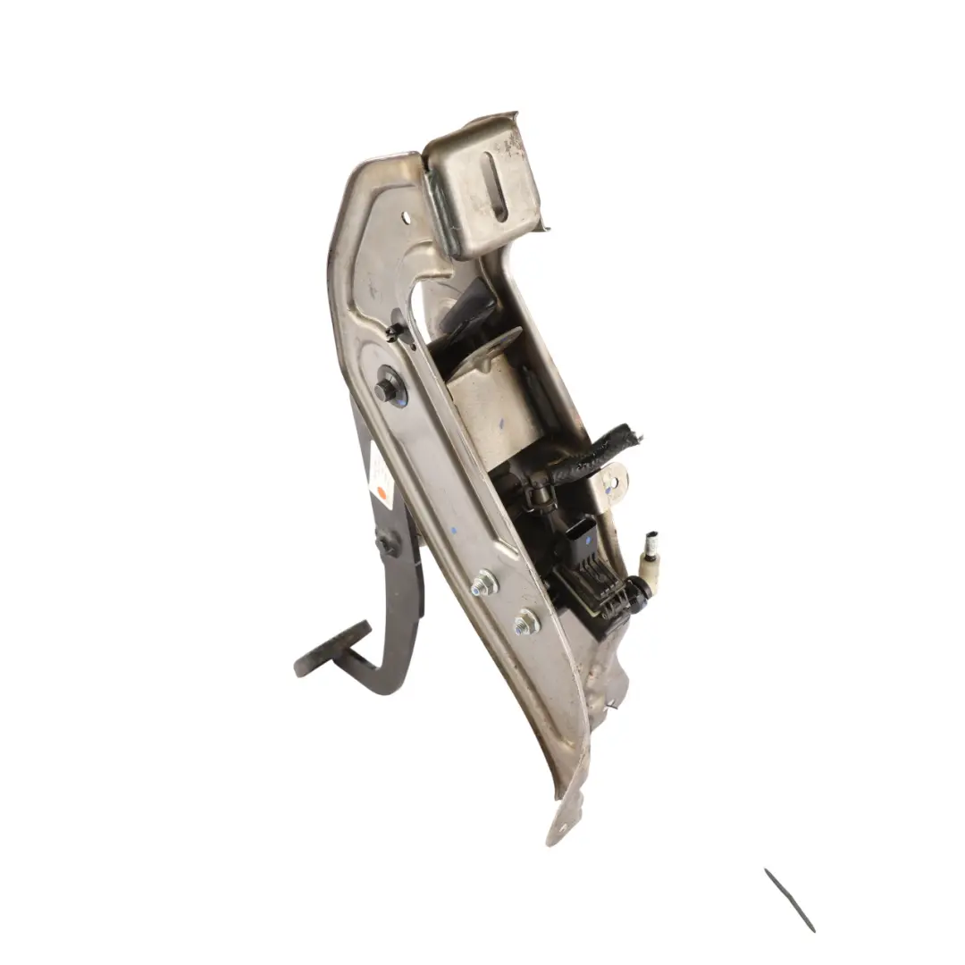 Ford Ranger Wildtrak Mk6 Clutch Pedal Manual - SKU JB3C-7B633-HA - Part number JB3C-7B633-HA